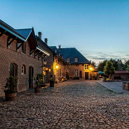 B & B Kasteelhoeve Borgharen - Маастрихт Экстерьер фото
